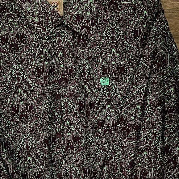 XS CINCH Men's Paisley Button-Down Shirt - Picture 2 of 5